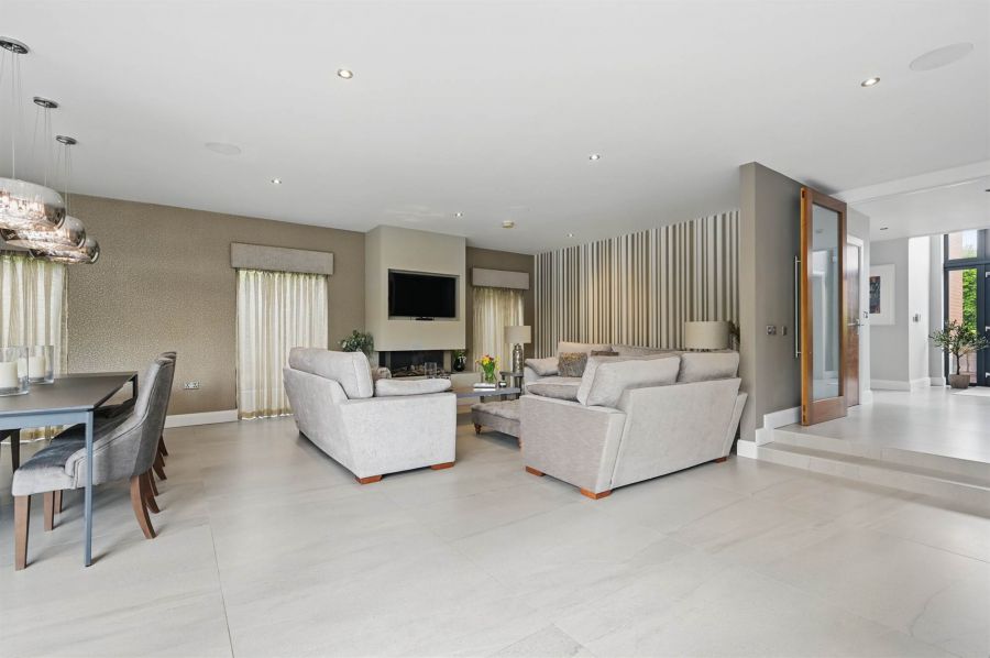 18a Lenamore Drive