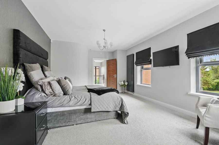 18a Lenamore Drive