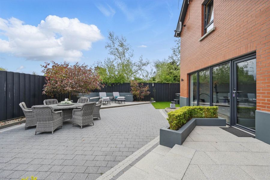 18a Lenamore Drive