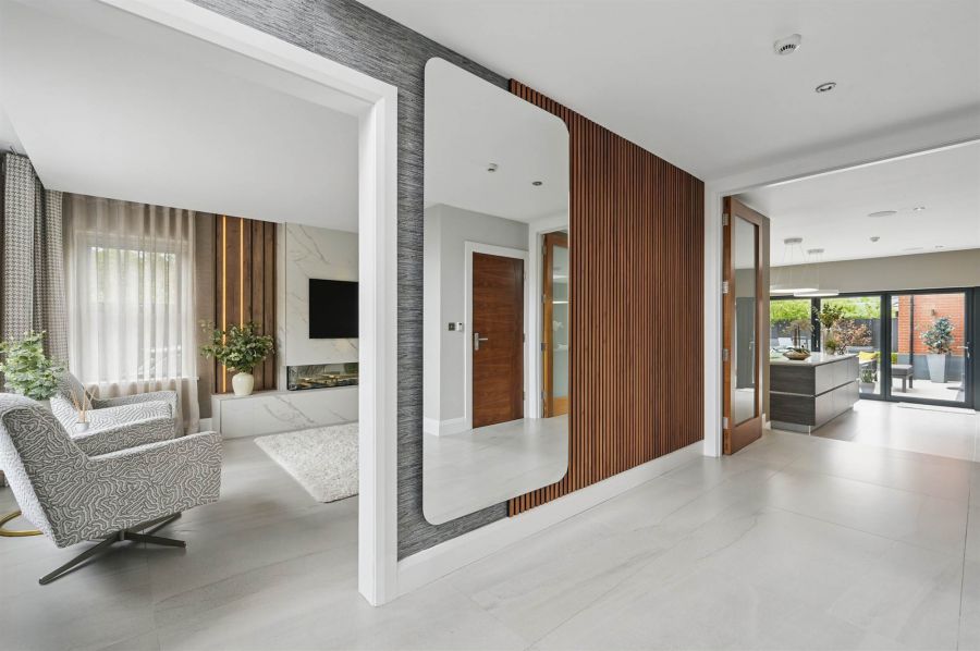 18a Lenamore Drive