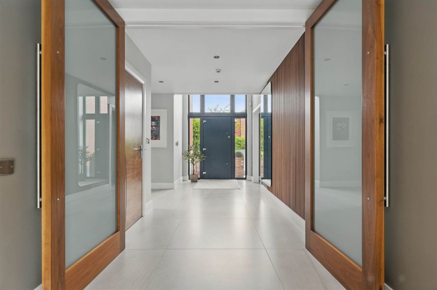 18a Lenamore Drive