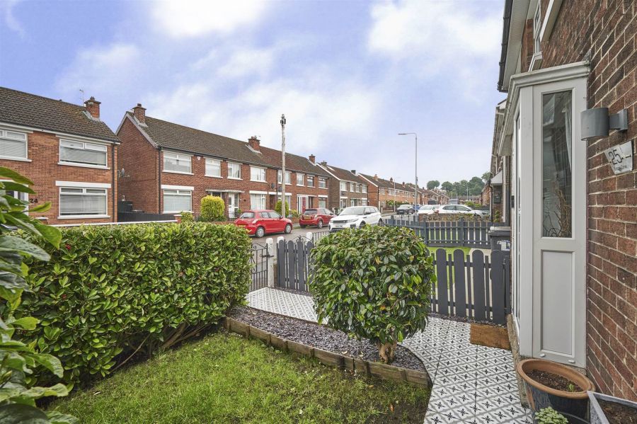 25 Victoria Drive