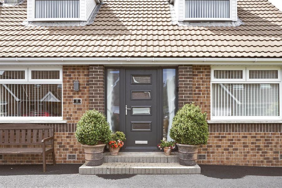 8 Dunkeld Court