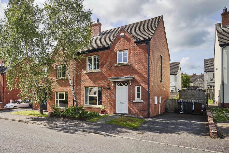 5 Coopers Mill Mews