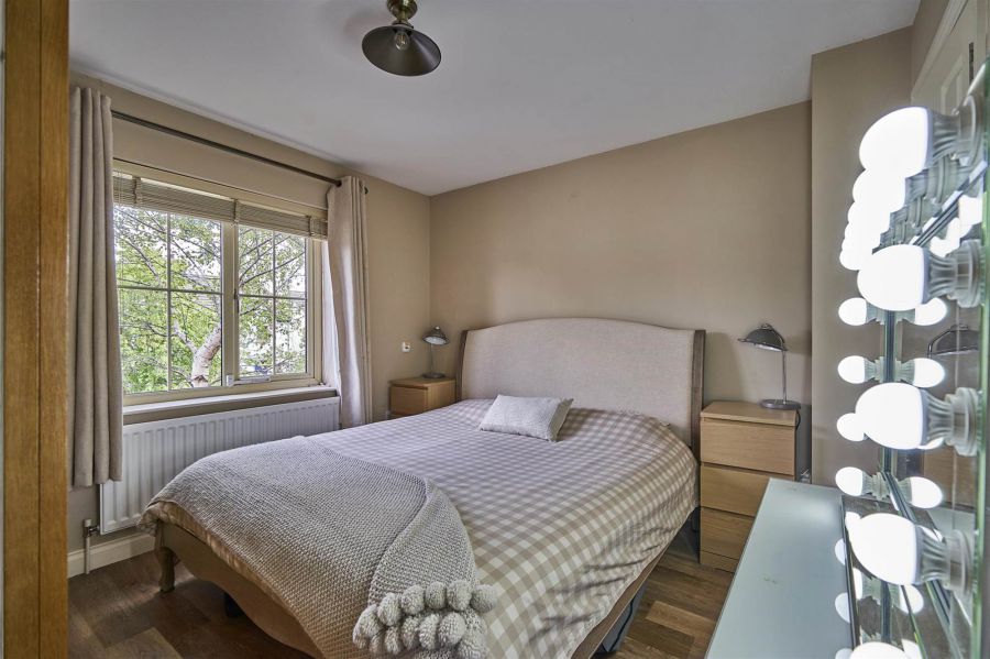 5 Coopers Mill Mews