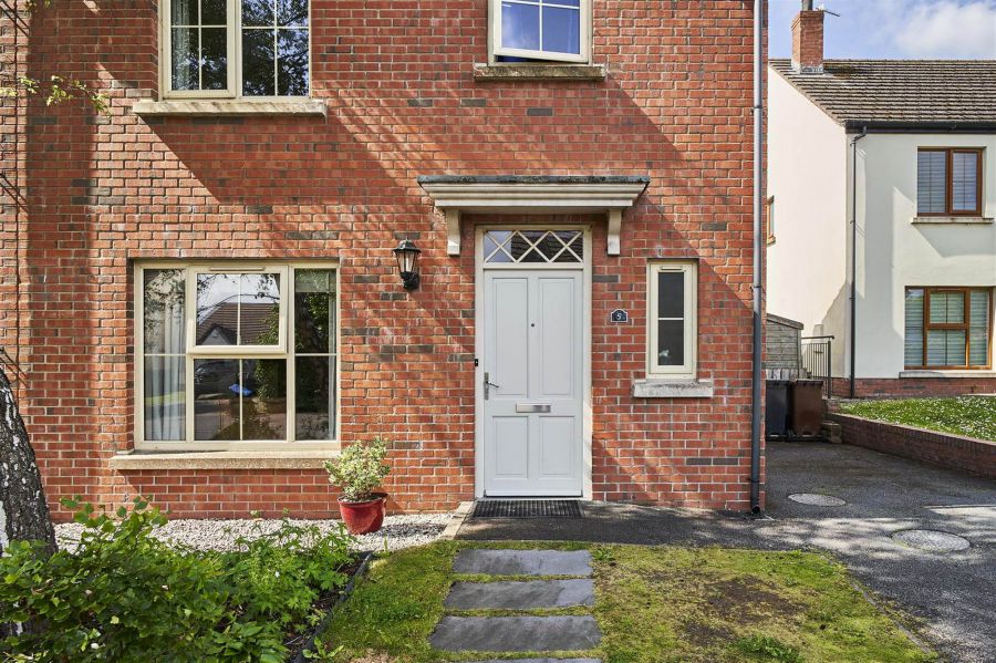 5 Coopers Mill Mews