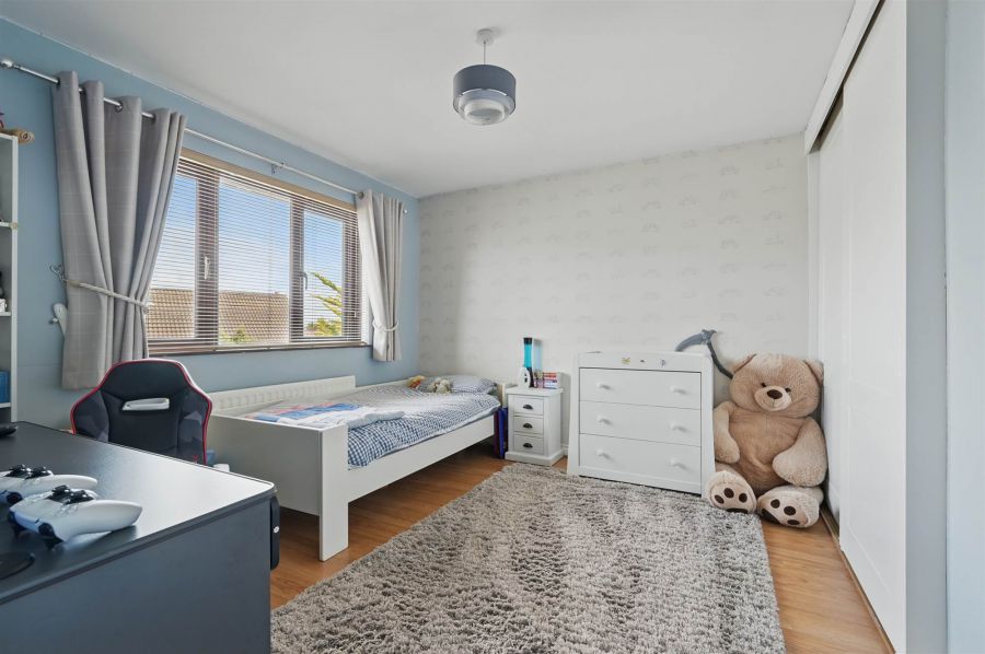 18 Lord Wardens Glen