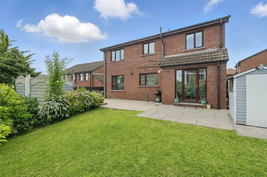 18 Lord Wardens Glen