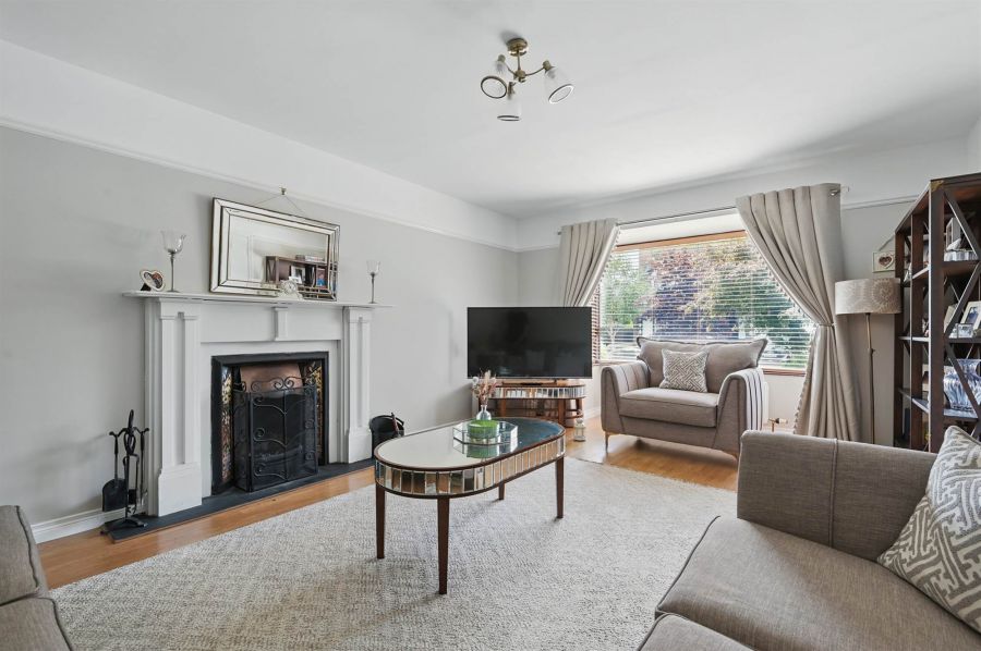 18 Lord Wardens Glen