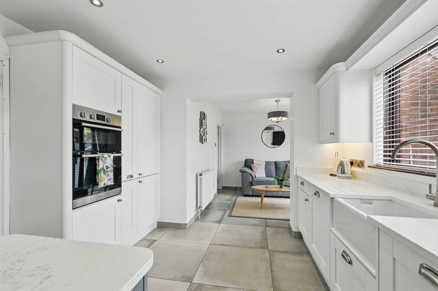 18 Lord Wardens Glen