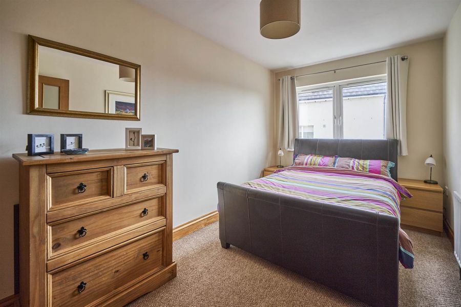 6 Princetown Road