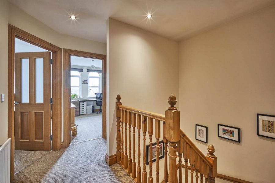 6 Princetown Road