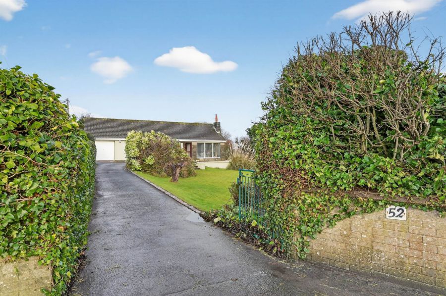 52 Donaghadee Road
