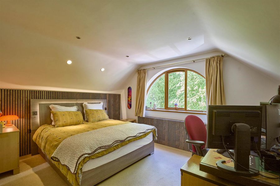 Apt 5 The Fairways