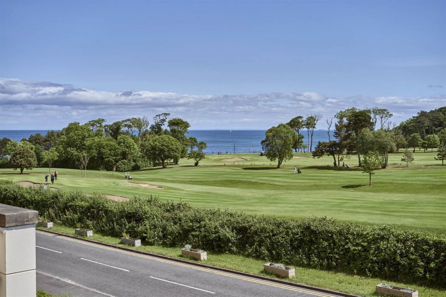Apt 5 The Fairways Apt 5 The Fairways