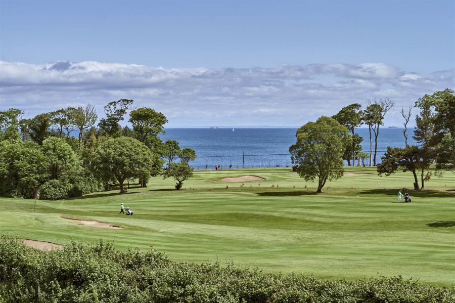 Apt 5 The Fairways