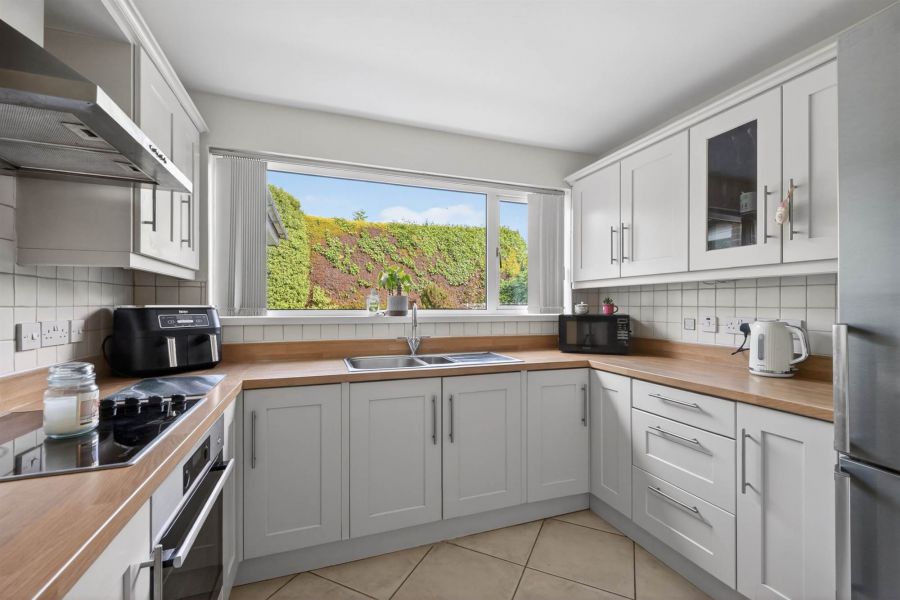 44 Onslow Gardens