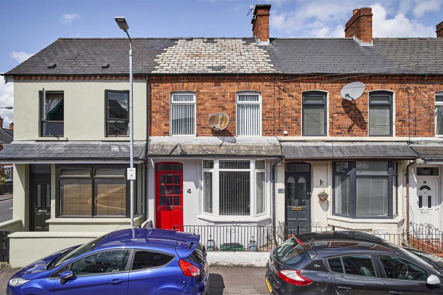 4 Shaw Street