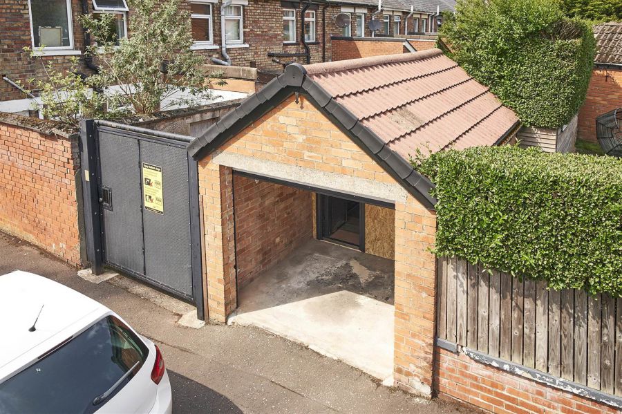 Garage @, 2 Harland Park