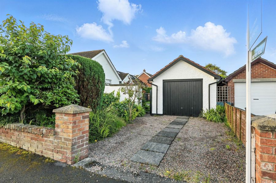 32 Bayview Road