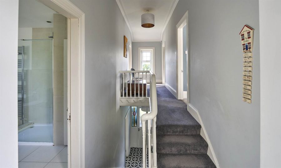 44 Bangor Road