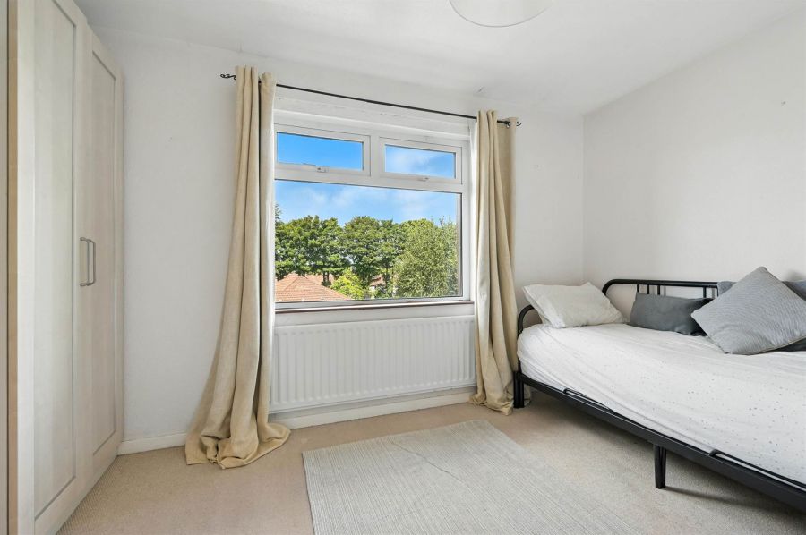 3 Palace Grove