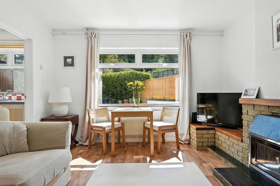 3 Palace Grove