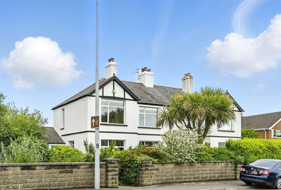 46 Newtownards Road, bangor, BT20 4BP