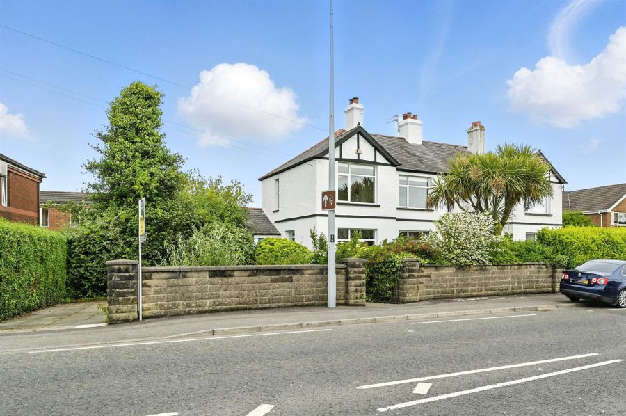 46 Newtownards Road