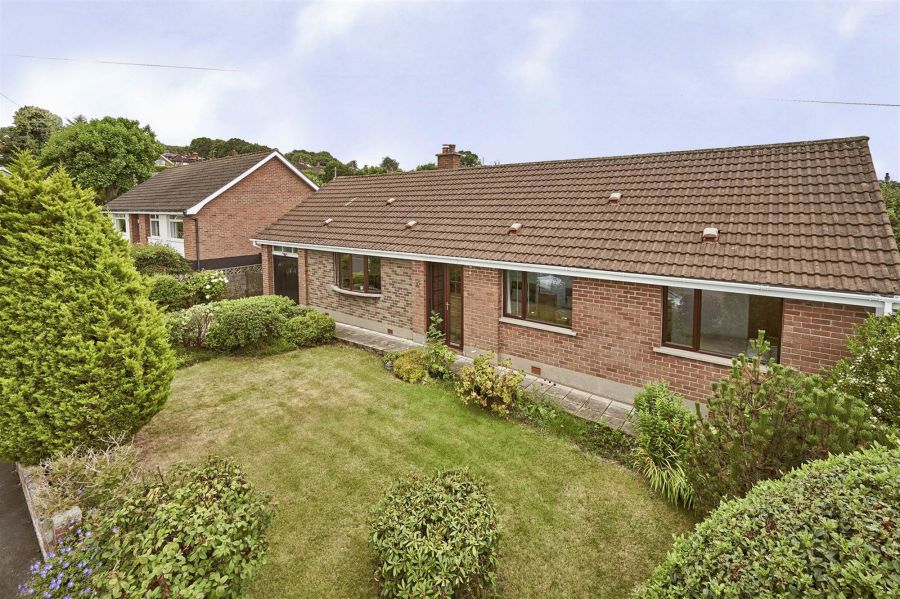 4 Croft Close
