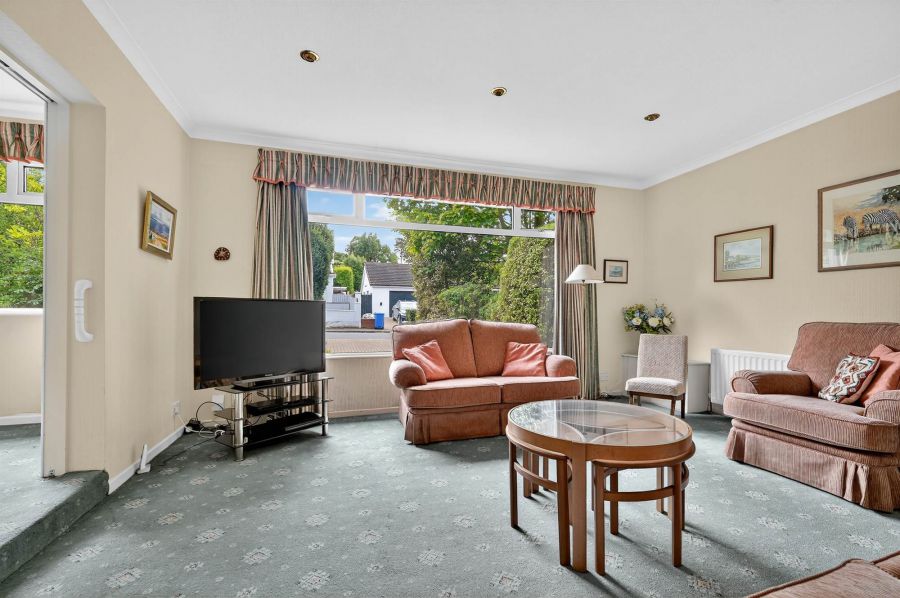 1 Croft Gardens