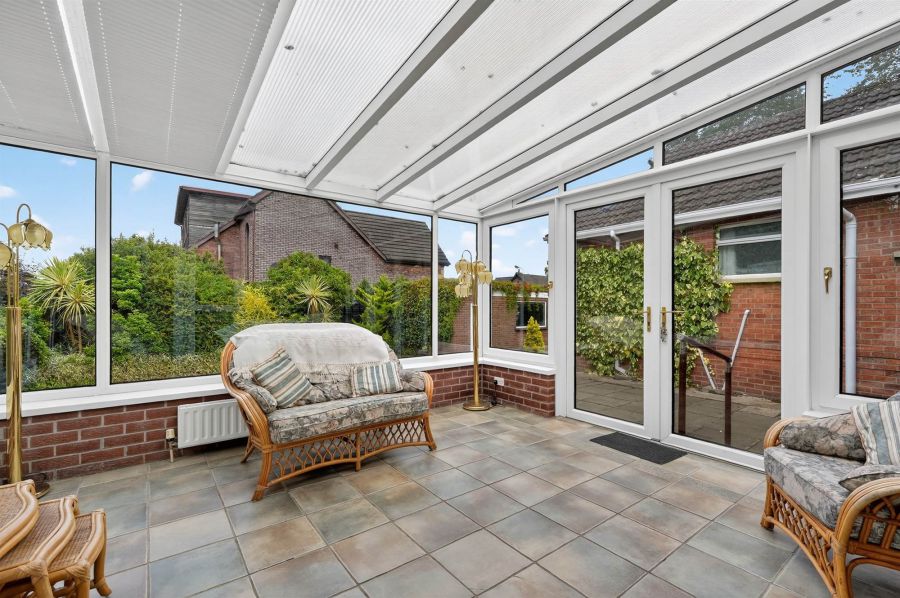 1 Croft Gardens