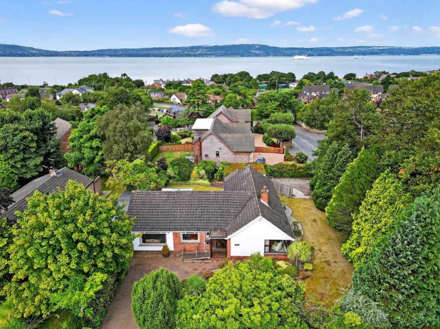 1 Croft Gardens