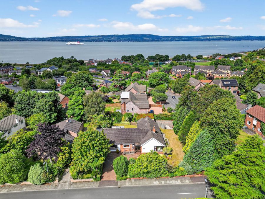 1 Croft Gardens