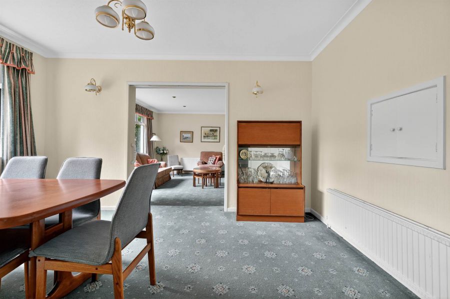 1 Croft Gardens