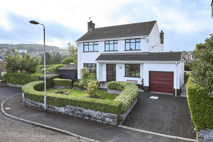 1 Hampton Court,Holywood, BT18 0HU