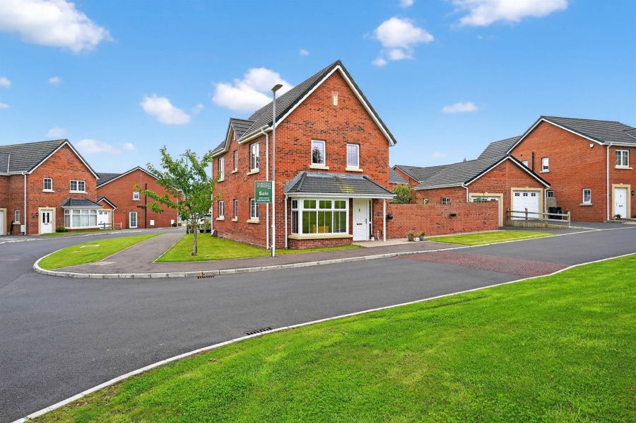 18 Manse Gate