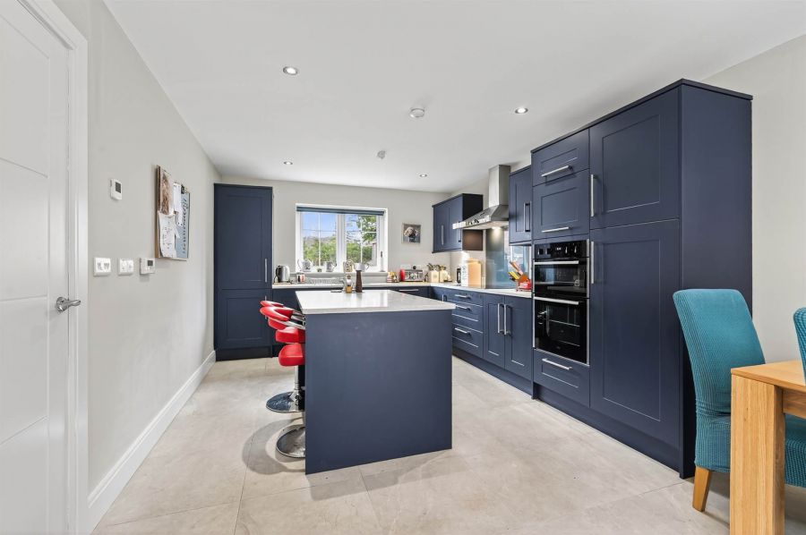 18 Manse Gate 18 Manse Gate