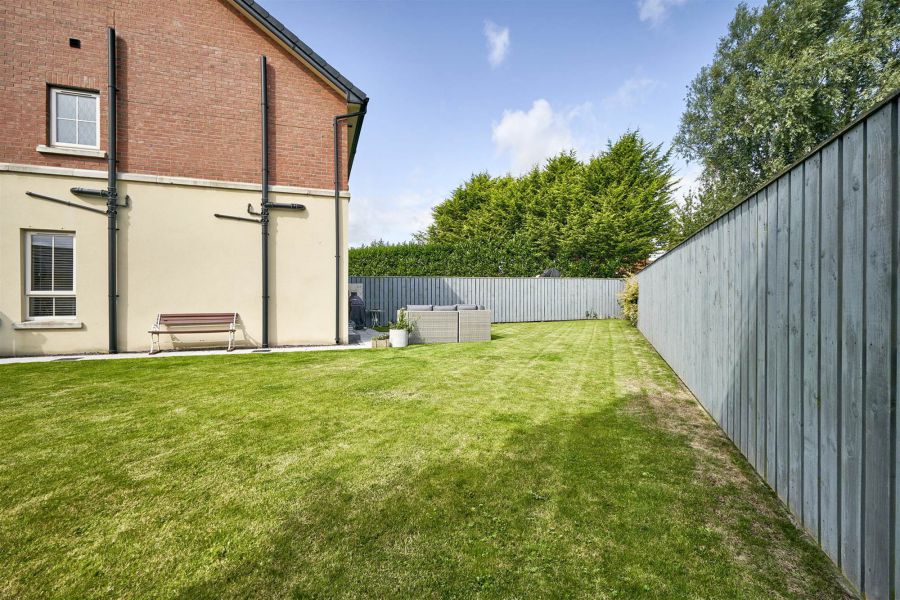 73 Lynn Hall Park