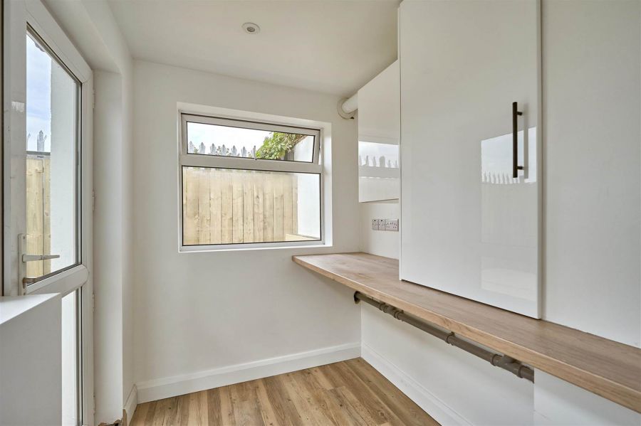 26 Downshire Road