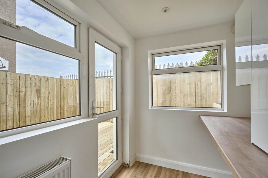 26 Downshire Road