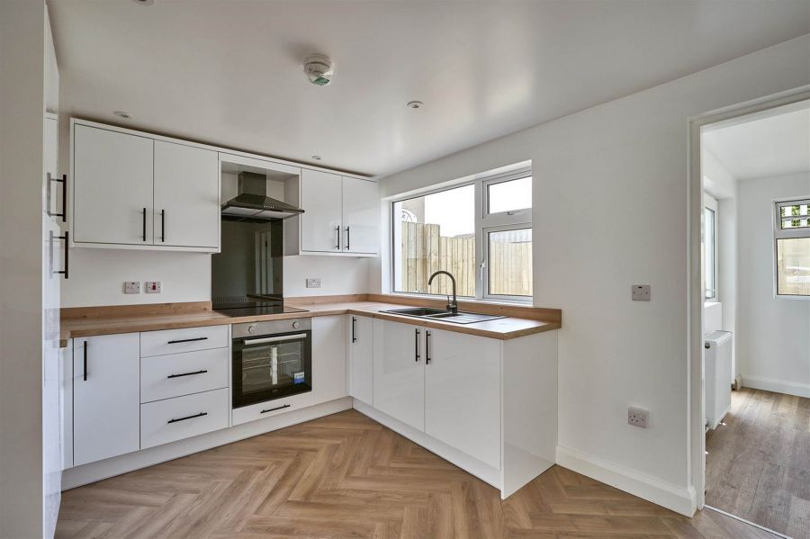 26 Downshire Road