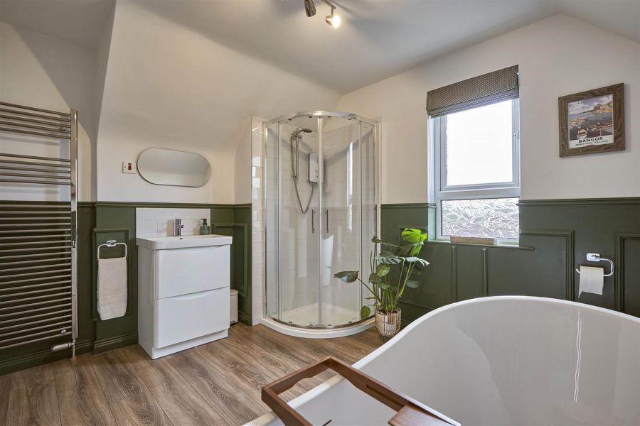 3 Innisfayle Crescent