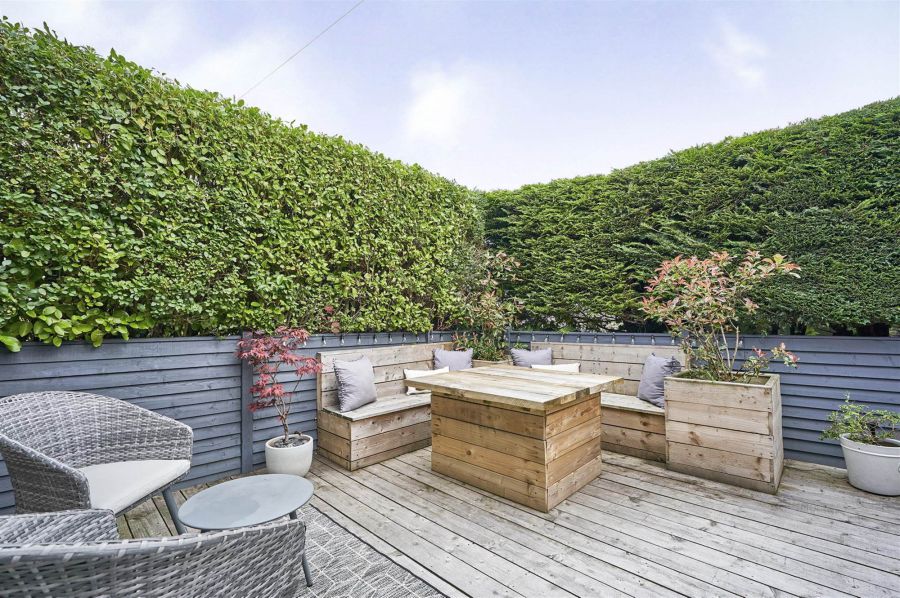 3 Innisfayle Crescent