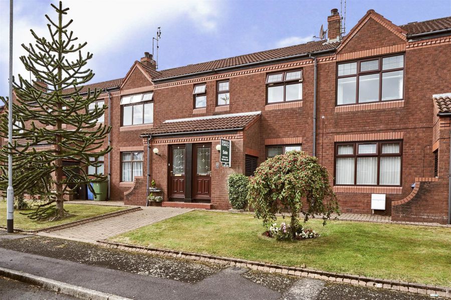 4 Windmill Court