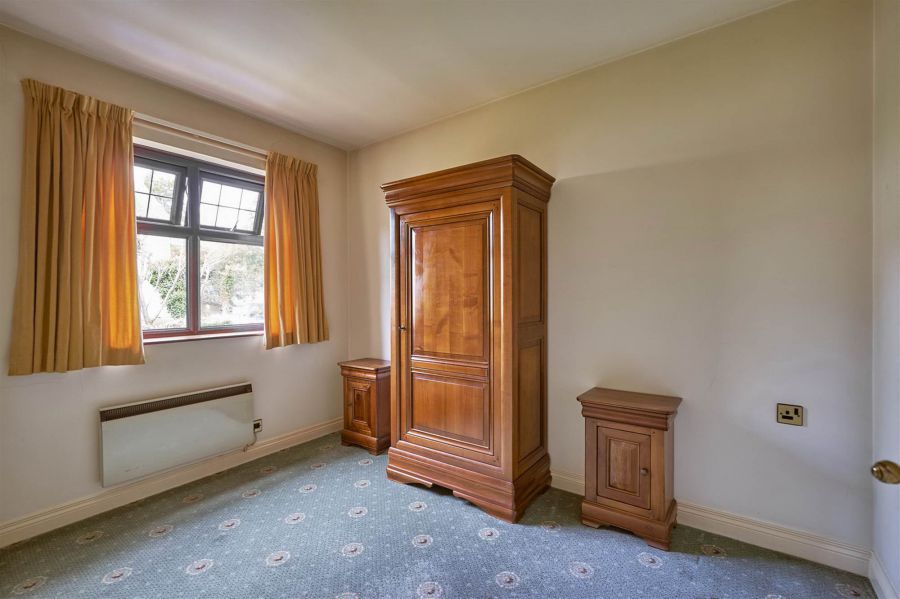 4 Windmill Court