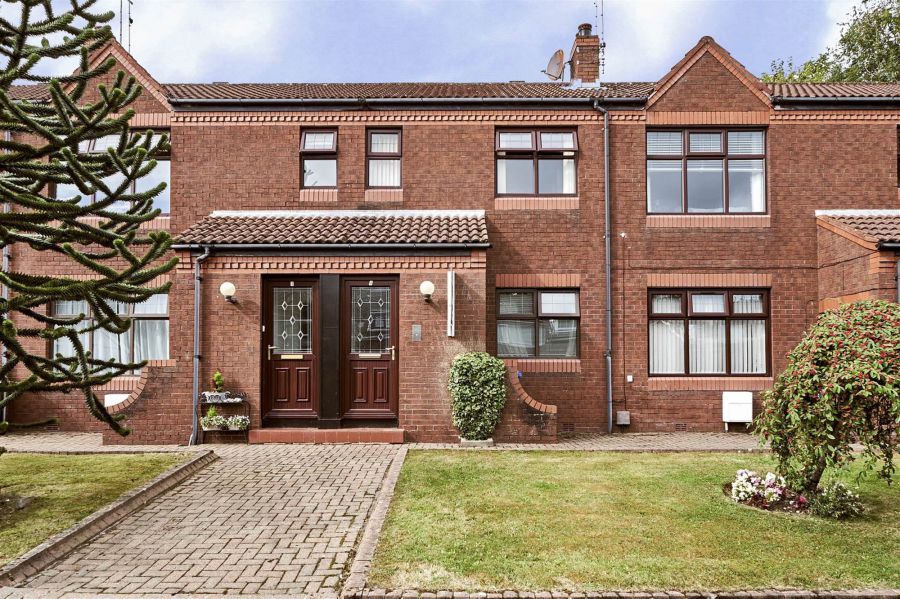 4 Windmill Court