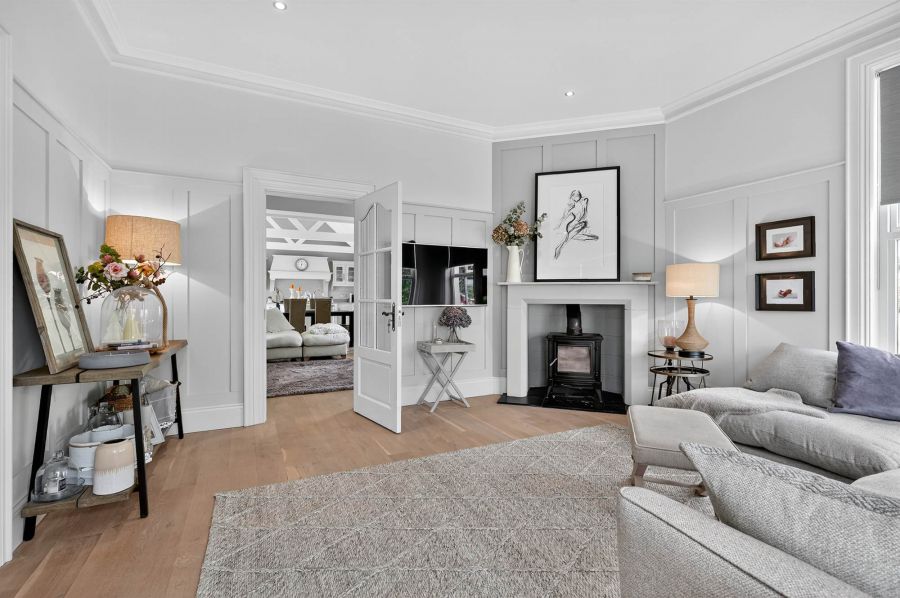 14 Peartree Hill