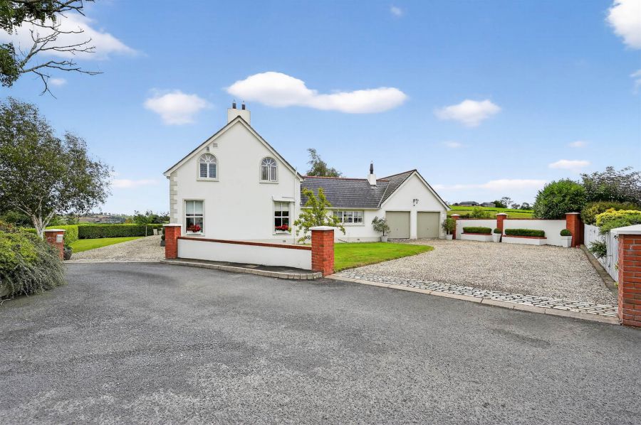 14 Peartree Hill