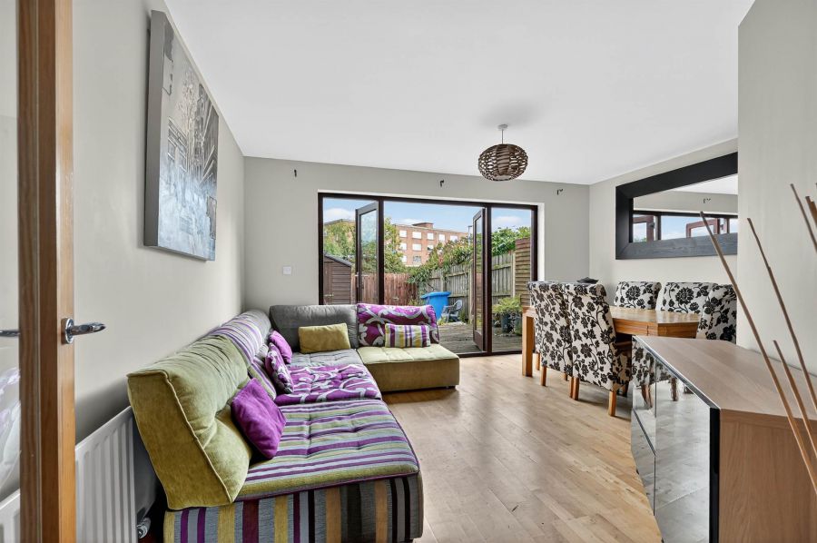 101 Shaftesbury Road